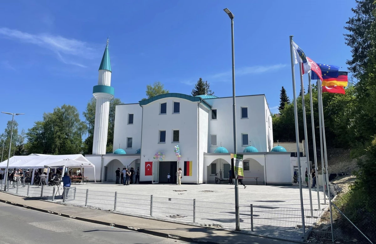 Almanya\'da Messkirch DİTİB Camisi ibadete açıldı