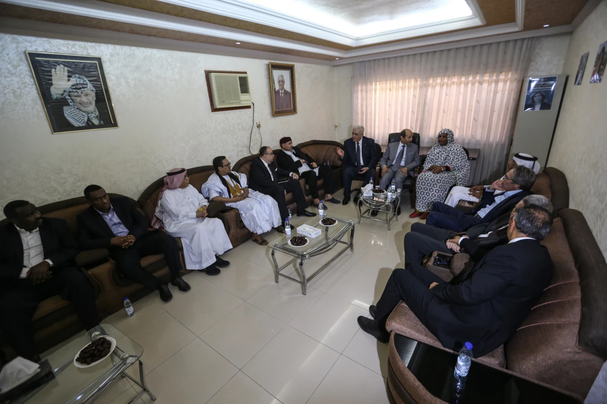 Arap ülkelerinin Sudan\'daki elçileri gazeteci Ebu Akile\'yi andı