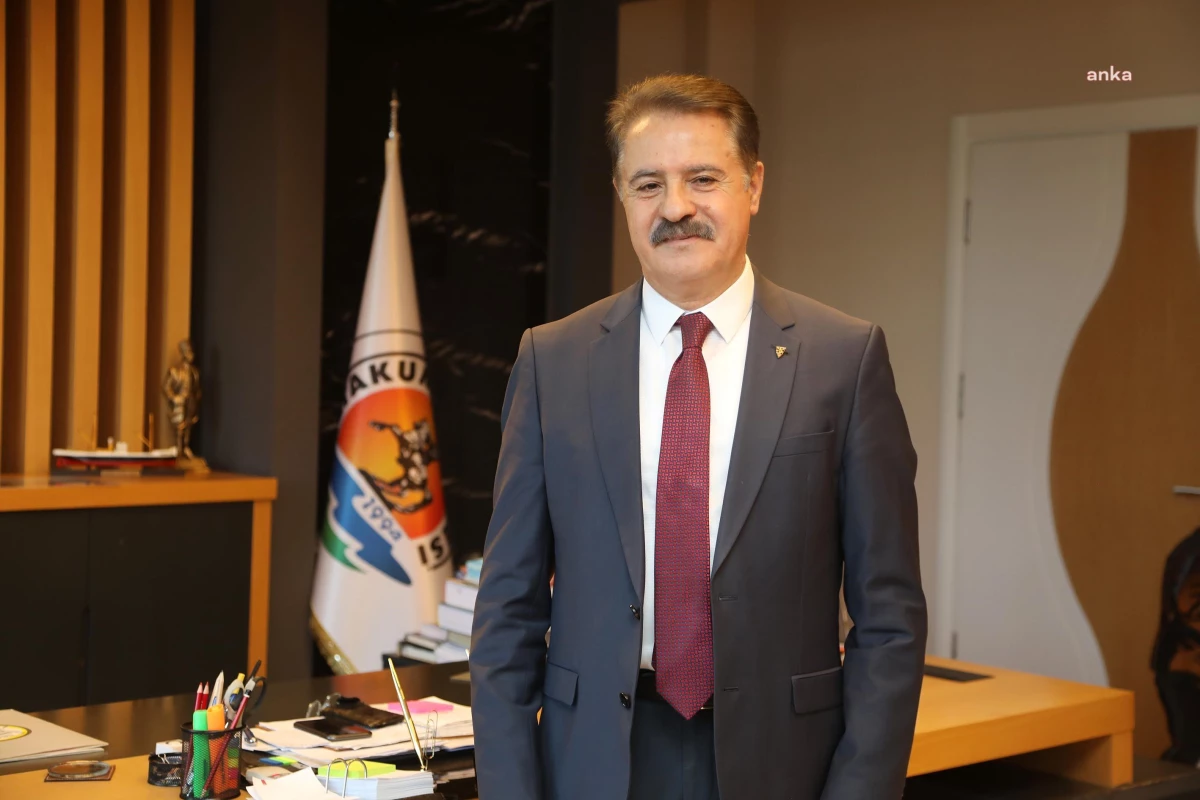 Atakum Belediye Başkanı Deveci\'den 19 Mayıs Çağrısı:  "Gelin, Bayramımızı Kutlayalım"