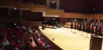 İzmir Çok Sesli Korolar Festivali'nde Müzik Şöleni