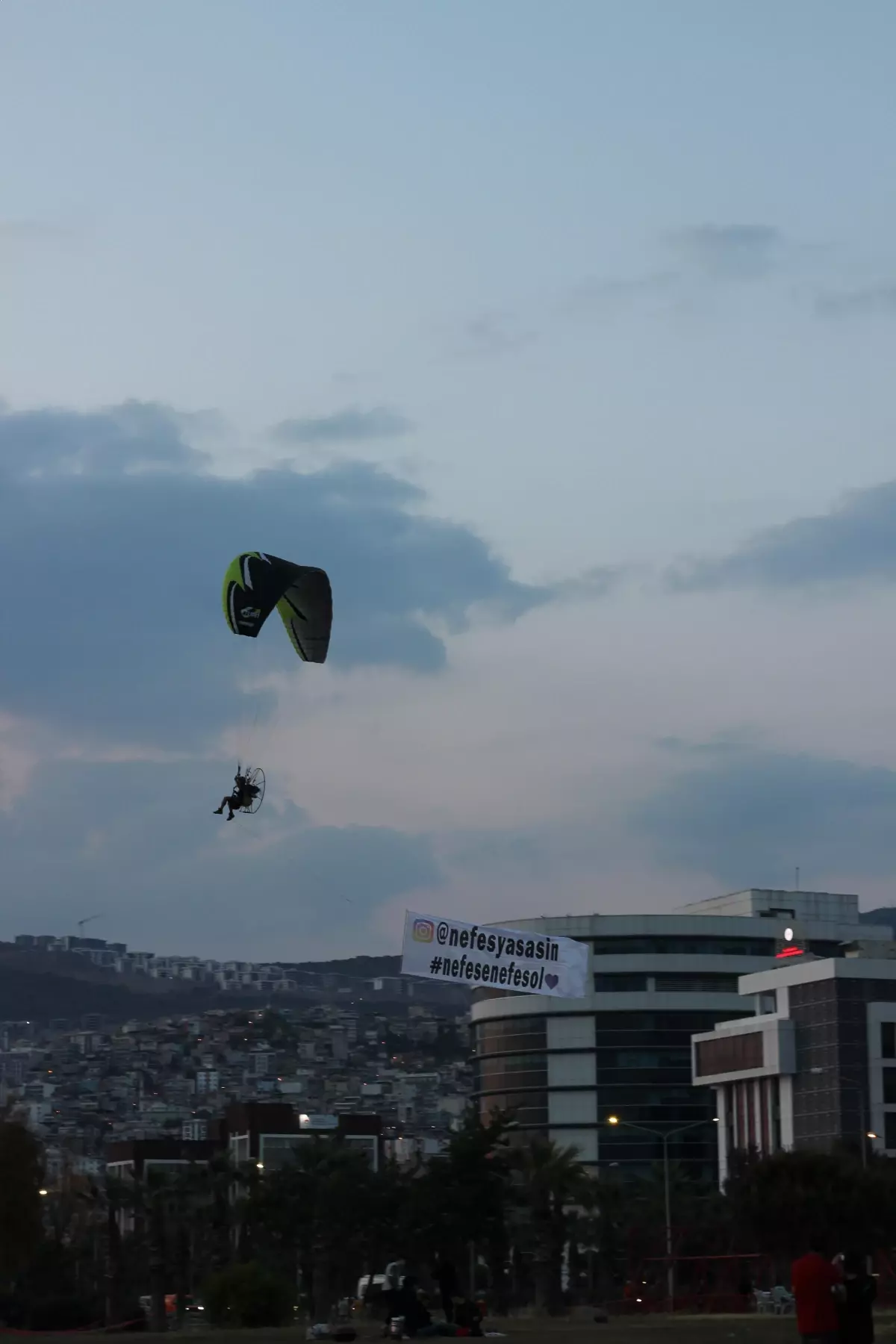 İzmirli paramotorcular, SMA hastası Nefes için havalandı