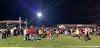 Manuş baba Diyarbakır'da hayranlarıyla buluştu