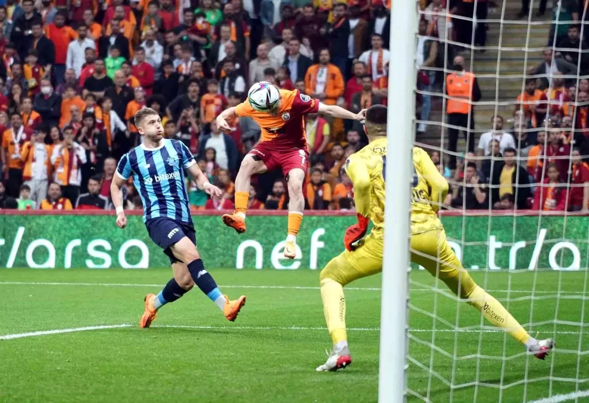 Spor Toto Süper Lig: Galatasaray: 3 - Adana Demirspor: 2 (Maç sonucu)