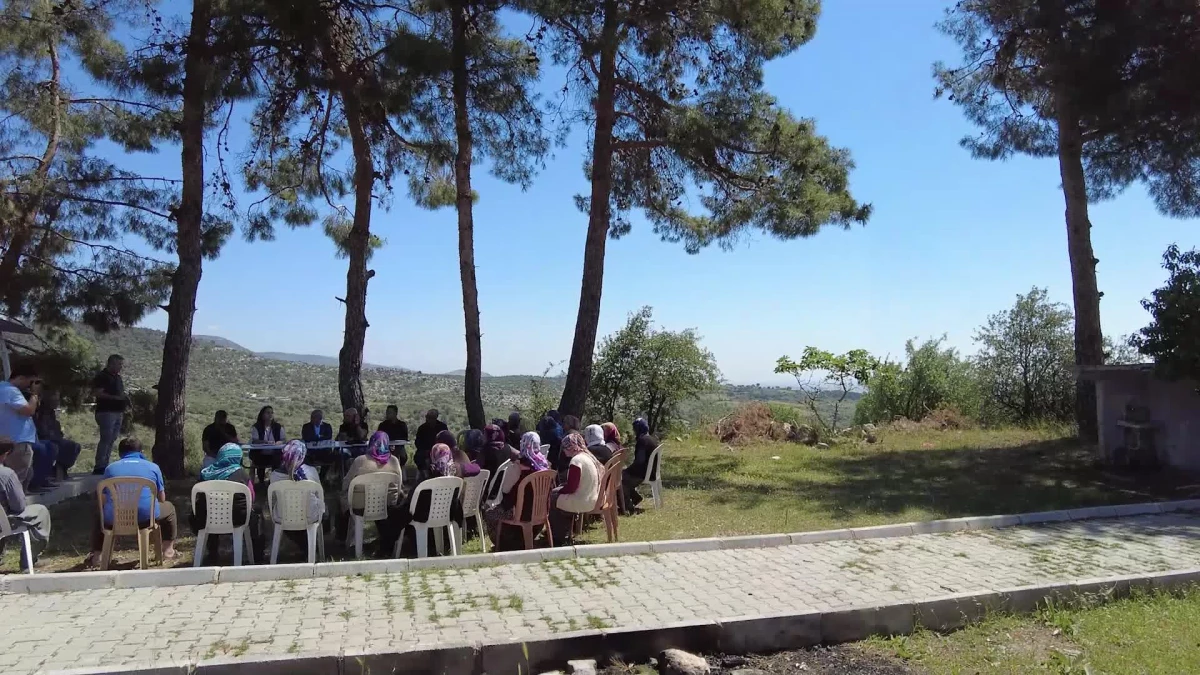 Tarsus Belediyesi Güncel Tarımsal Gelişmeleri Çiftçiyle Buluşturuyor