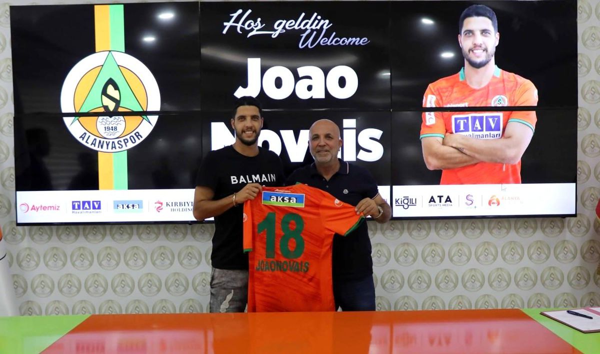 Alanyaspor\'da 7 oyuncunun sözleşmesi sona eriyor