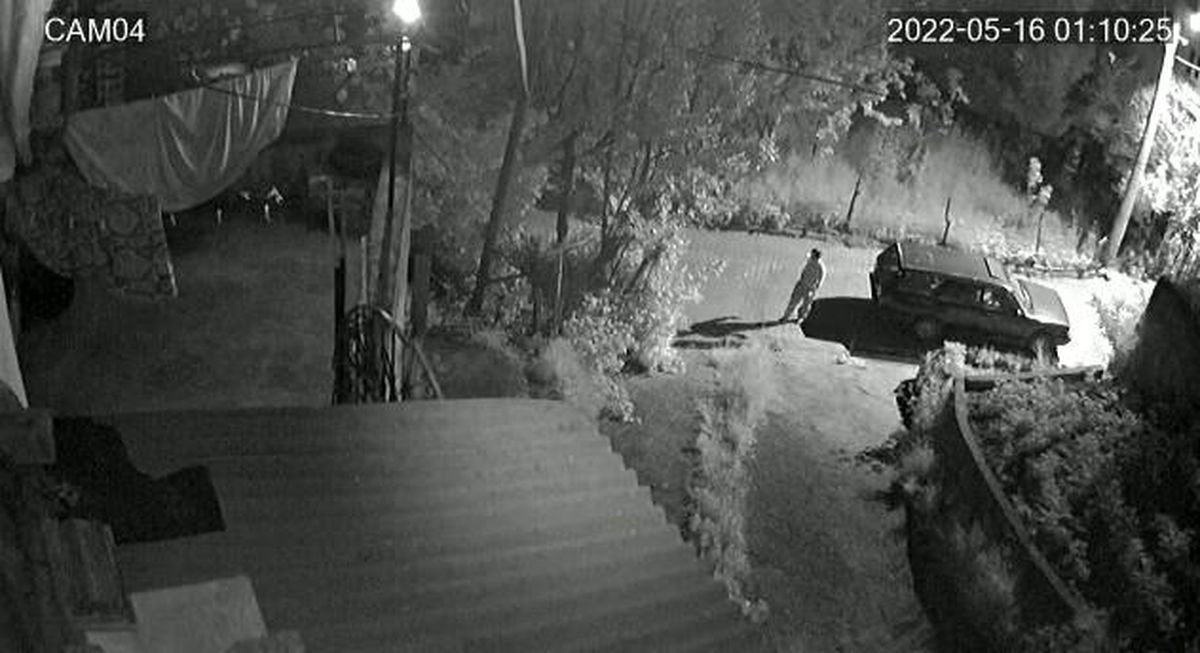 Aracıyla geldi, 80 kiloluk mazgalı çalıp gitti