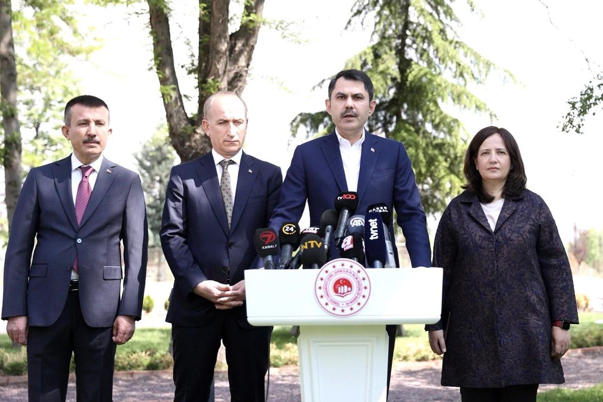 Bakan Kurum'dan Atatürk Havalimanı hakkında açıklama