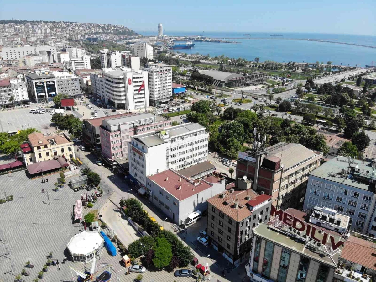 Başkan Demir: "Meydan projesinde yıkım ve kamulaştırma işlemleri devam ediyor"