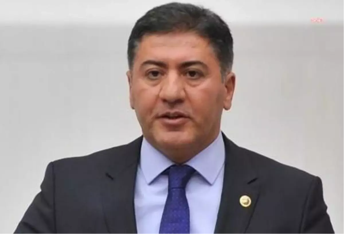 CHP\'li Emir\'den Bakan Nebati\'ye "Sadat" Sorusu: "Envanterinde Hangi Silahlardan, Kaç Adet Vardır?"