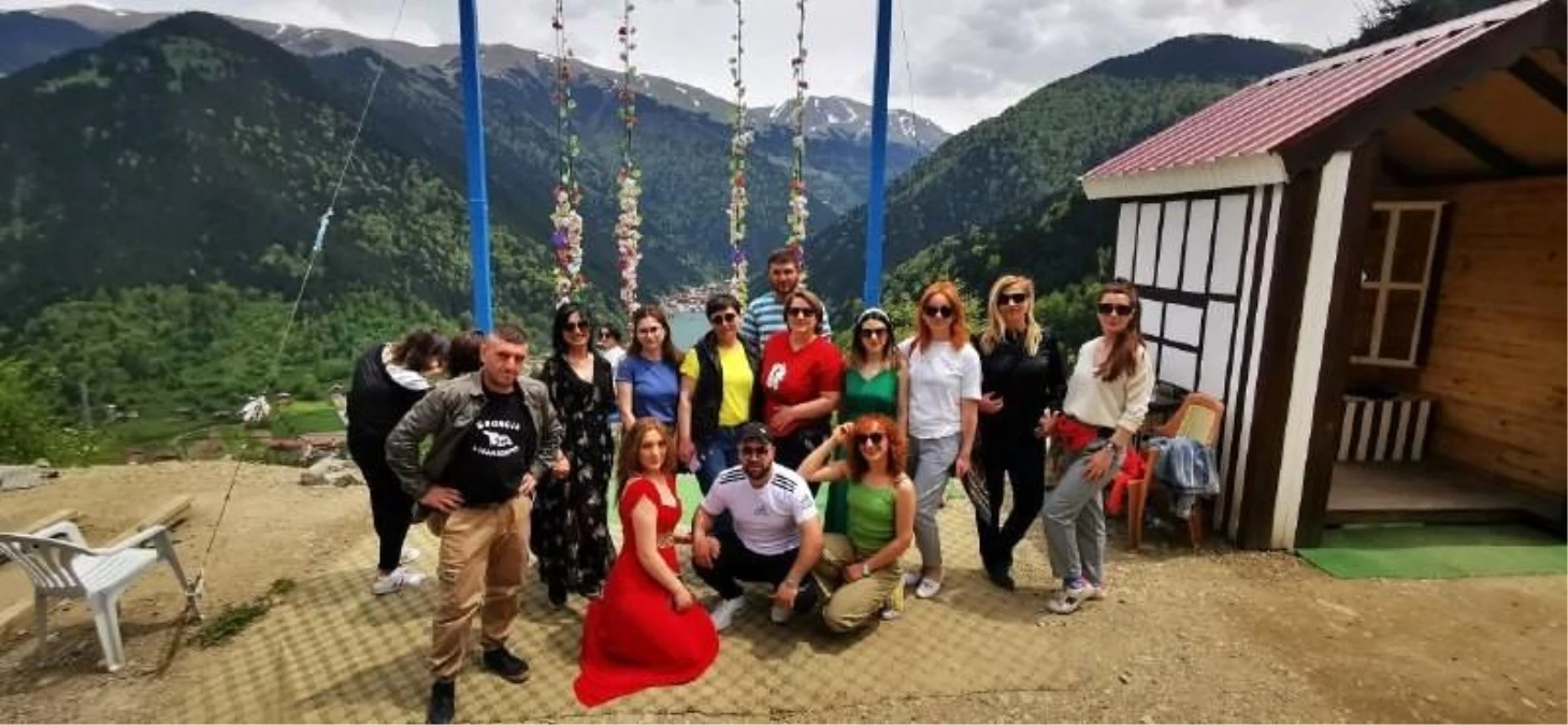 Gürcü turistlerden Uzungöl\'e yoğun ilgi