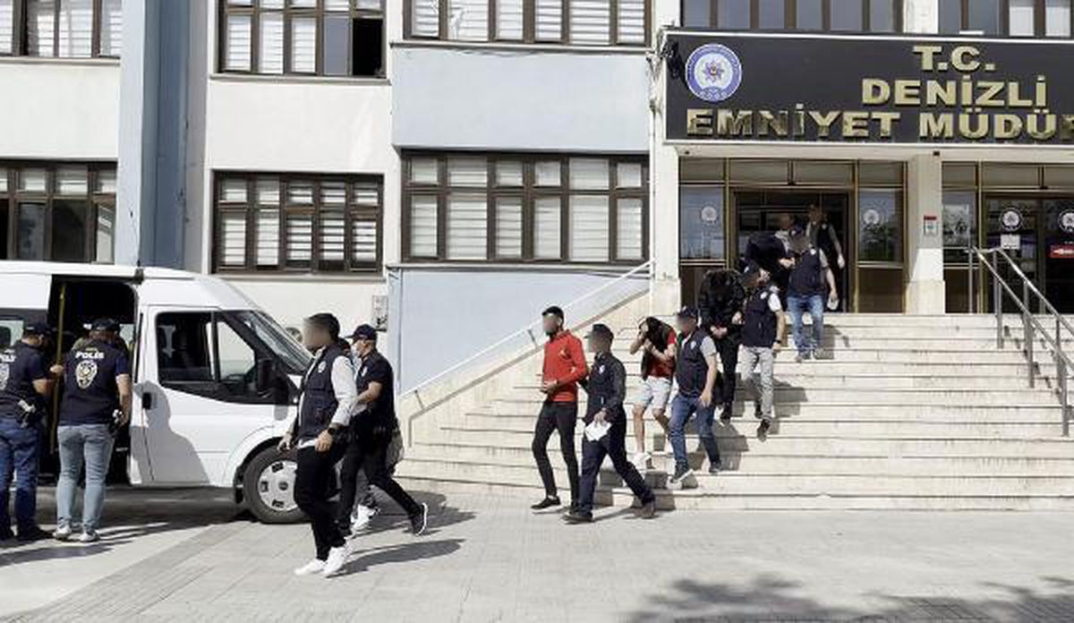 Son dakika haberleri: Korsan yazılımla 3 ayda 10 milyon liralık vurguna 7 tutuklama