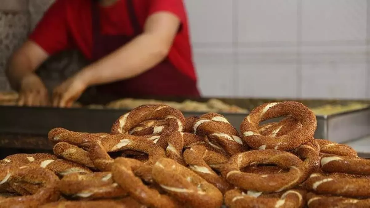 Boş baklavadan sonra şimdi de yarım ekmek ve yarım simit satışı başladı