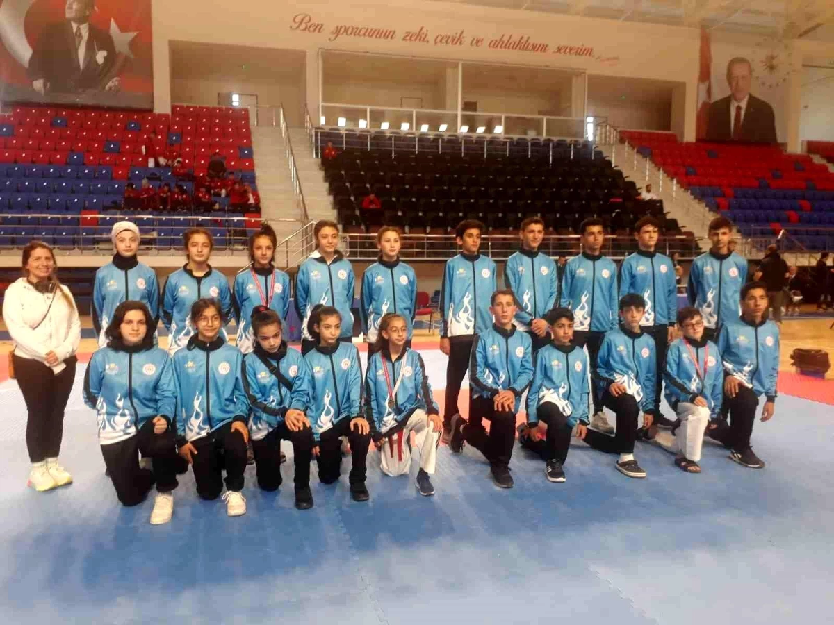 Tekvandocular Analig Finalinde Konya\'yı temsil edecek