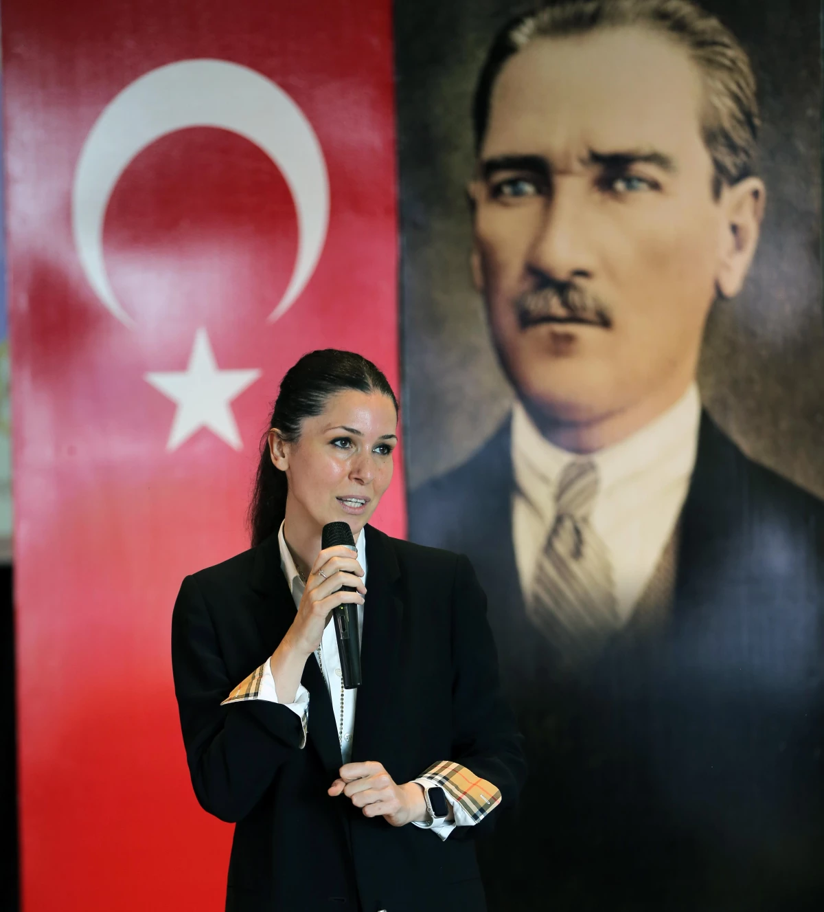 AK Parti\'li Karaaslan\'dan 19 Mayıs Atatürk\'ü Anma, Gençlik ve Spor Bayramı mesajı Açıklaması