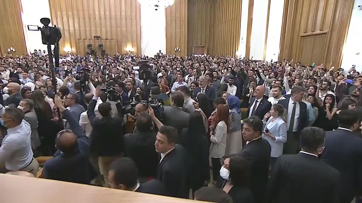 Akşener: Kasımpaşalı Tayyip Erdoğan Artık Yok, Gitti. Artık Karşımızda 'Beştepeli Bay Kriz' Var