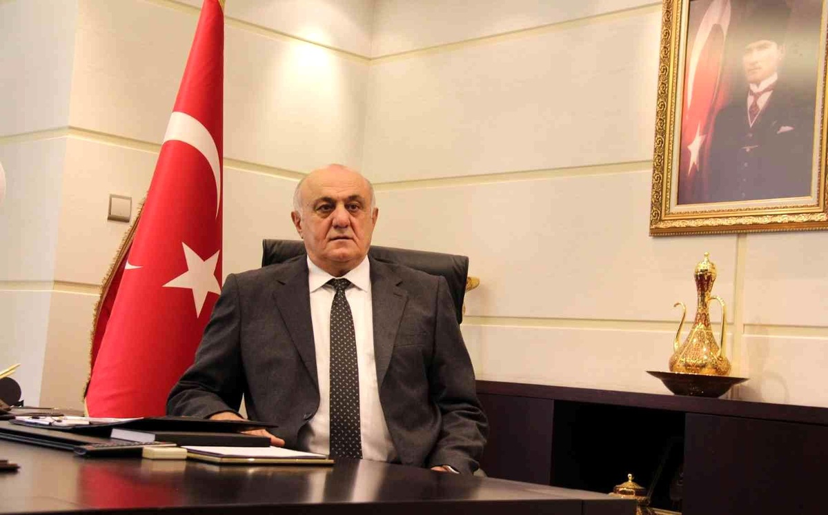 Başkan Erkoyuncu: "Amaç bu aziz vatanın bağımsızlığı için canını ortaya koyan 19 Mayıs ruhuna layık olabilmektir"