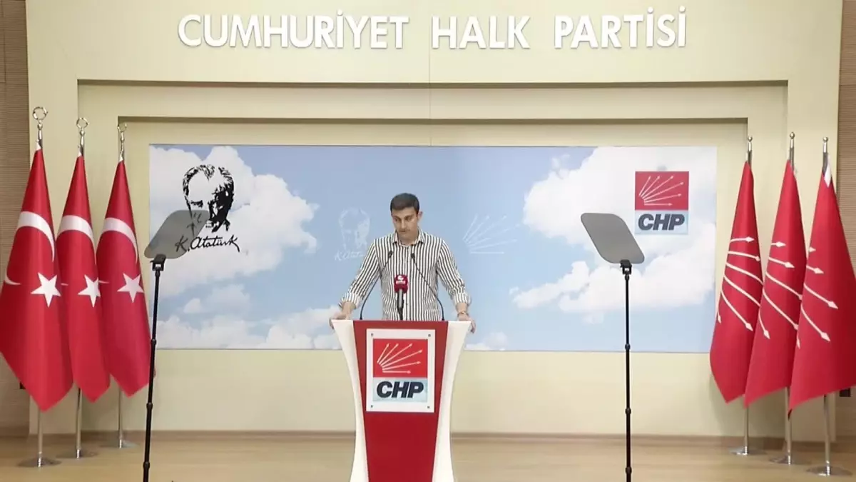 CHP\'li Gençler Yarın Anıtkabir\'e Yürüyecek