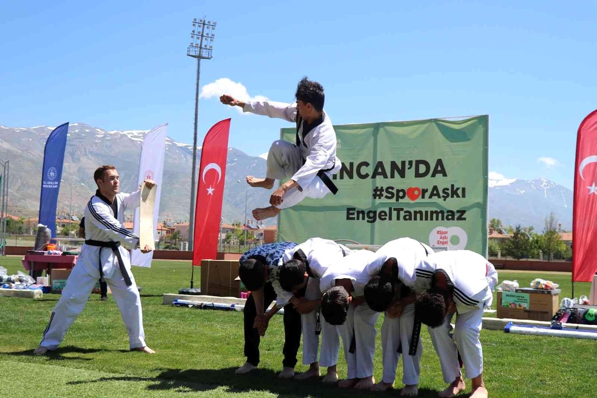 Erzincan\'da "spor aşkı engel tanımaz"