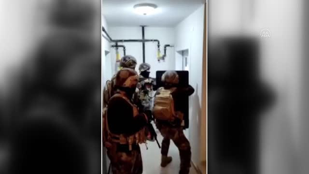 Son dakika haber... KASTAMONU - Kaçak silah operasyonunda 20 kişi gözaltına alındı