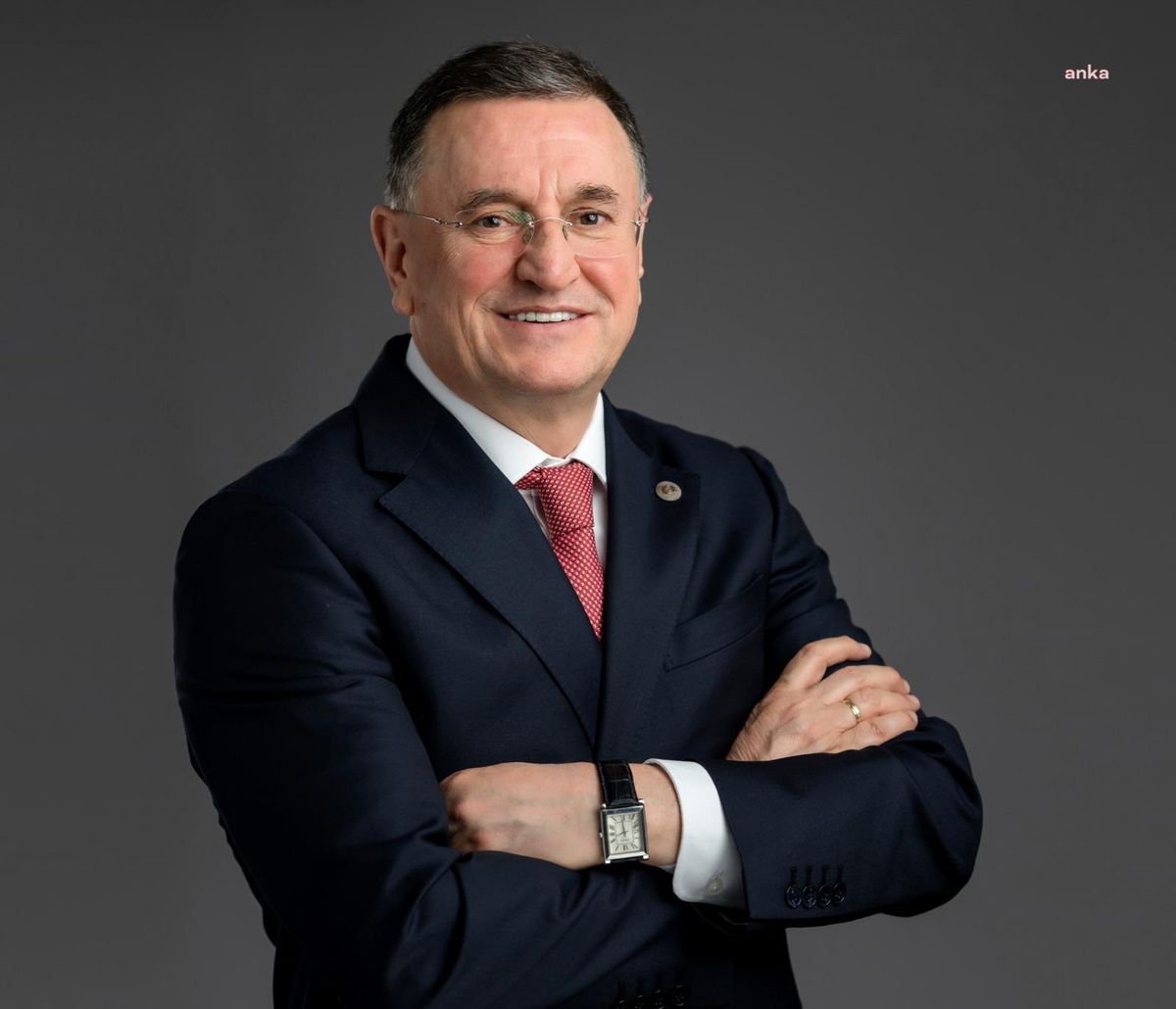Lütfü Savaş: "Hado ile Türkiye\'nin İlk ve Tek Belediye Eliyle Uluslararası Yolcu Taşımacılığını Yapıyoruz"