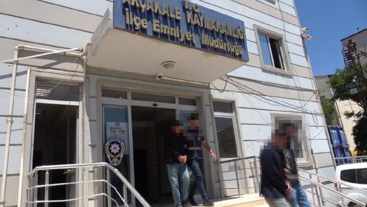 ŞANLIURFA - Rüşvet ve belgede sahtecilik iddiasıyla 4 zanlı tutuklandı