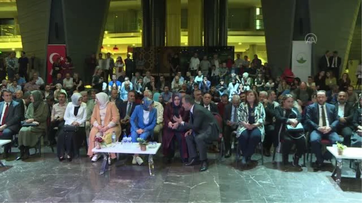 Türk ve yabancı imam hatip öğrencileri konser verdi