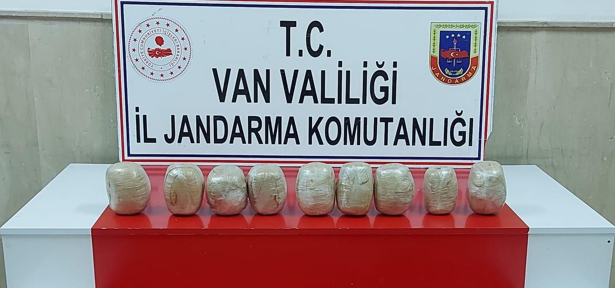 Van\'da 10 kilo 400 gram uyuşturucu ele geçirildi