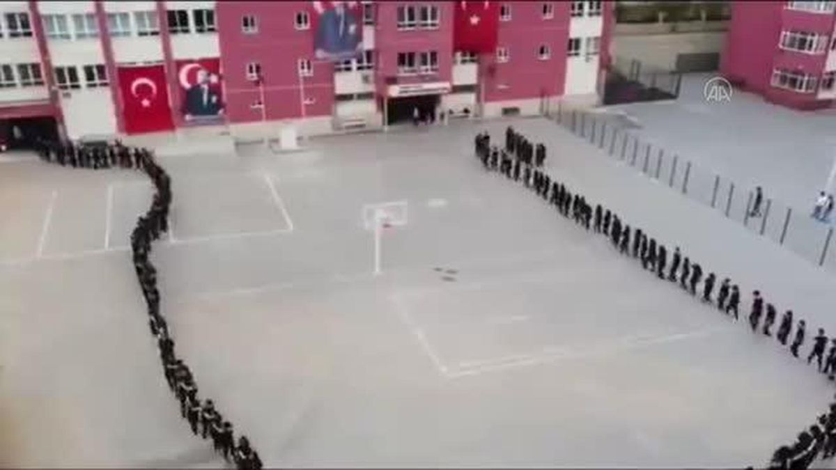 19 Mayıs Atatürk'ü Anma, Gençlik ve Spor Bayramı etkinliklerle kutlandı - Tuzla