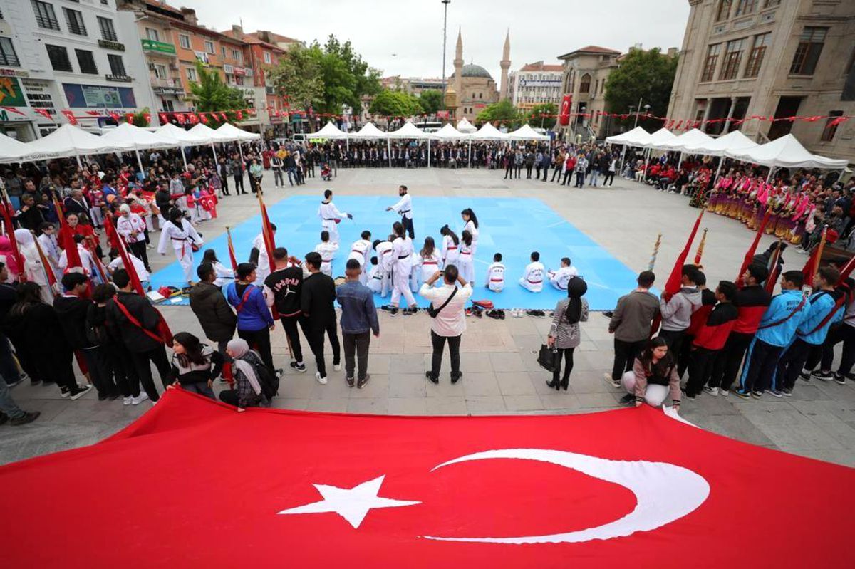 Aksaray\'da 19 Mayıs kutlamaları