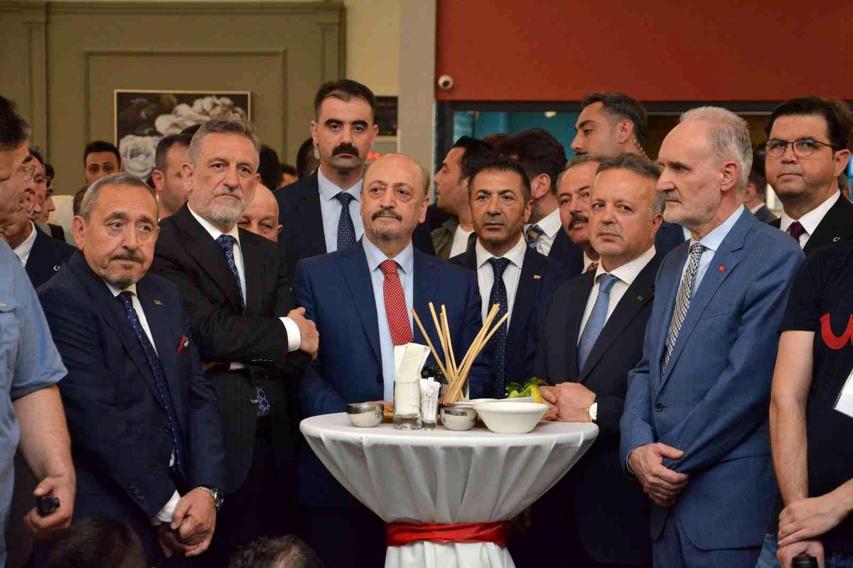 DTO, HOMETEX\'de adım atmadık yer bırakmadı