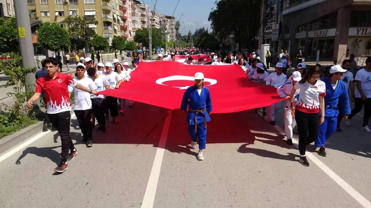 Hatay\'da 19 Mayıs çeşitli etkinliklerle kutlandı