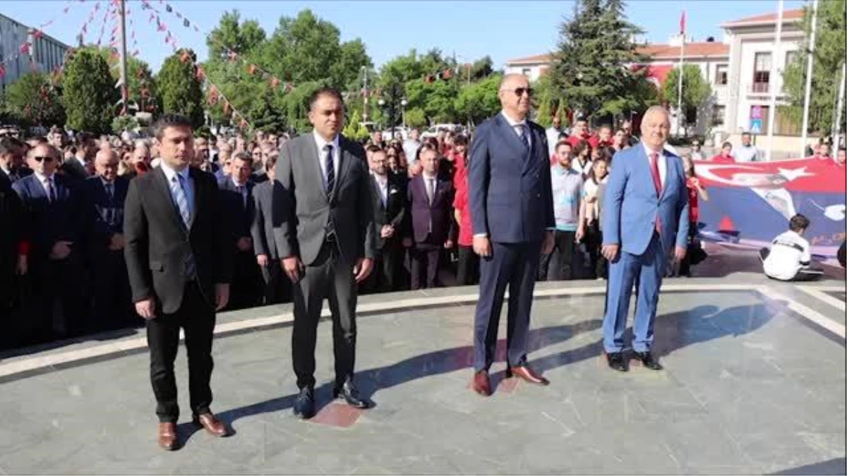 KIRKLARELİ - 19 Mayıs Atatürk\'ü Anma, Gençlik ve Spor Bayramı, Trakya\'da törenlerle kutlandı