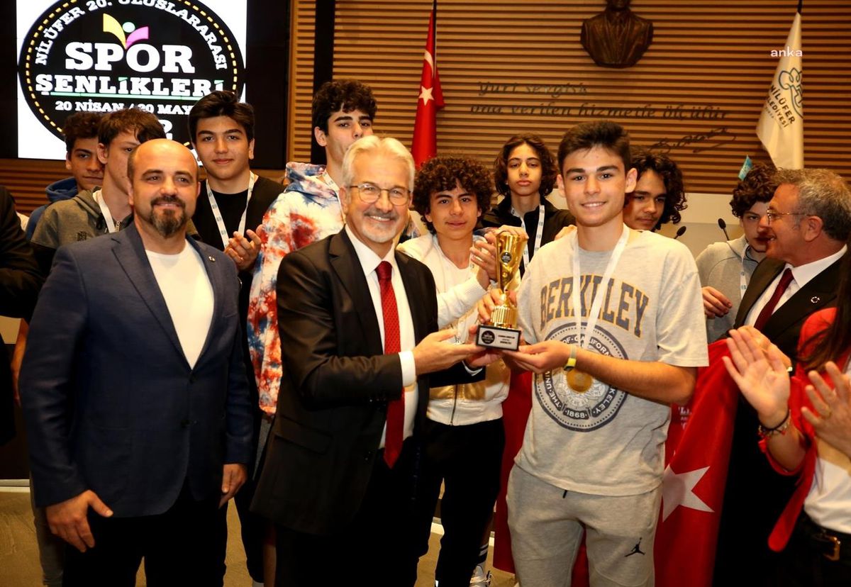 Nilüfer'de Düzenlenen Kardeş Kentler Basketbol Turnuvası'nda Dostluk Kazandı