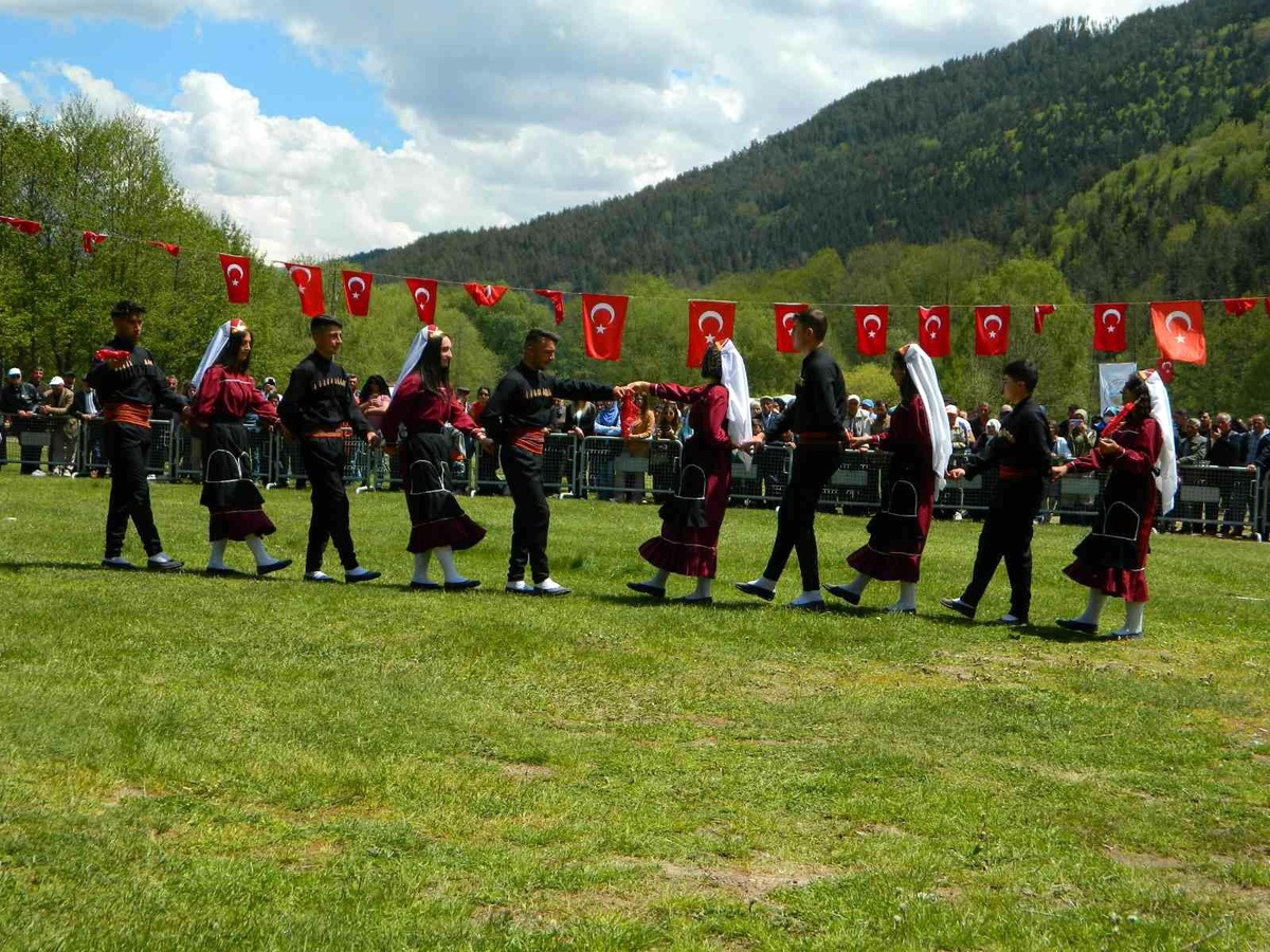 Posof\'ta 19 Mayıs coşkusu
