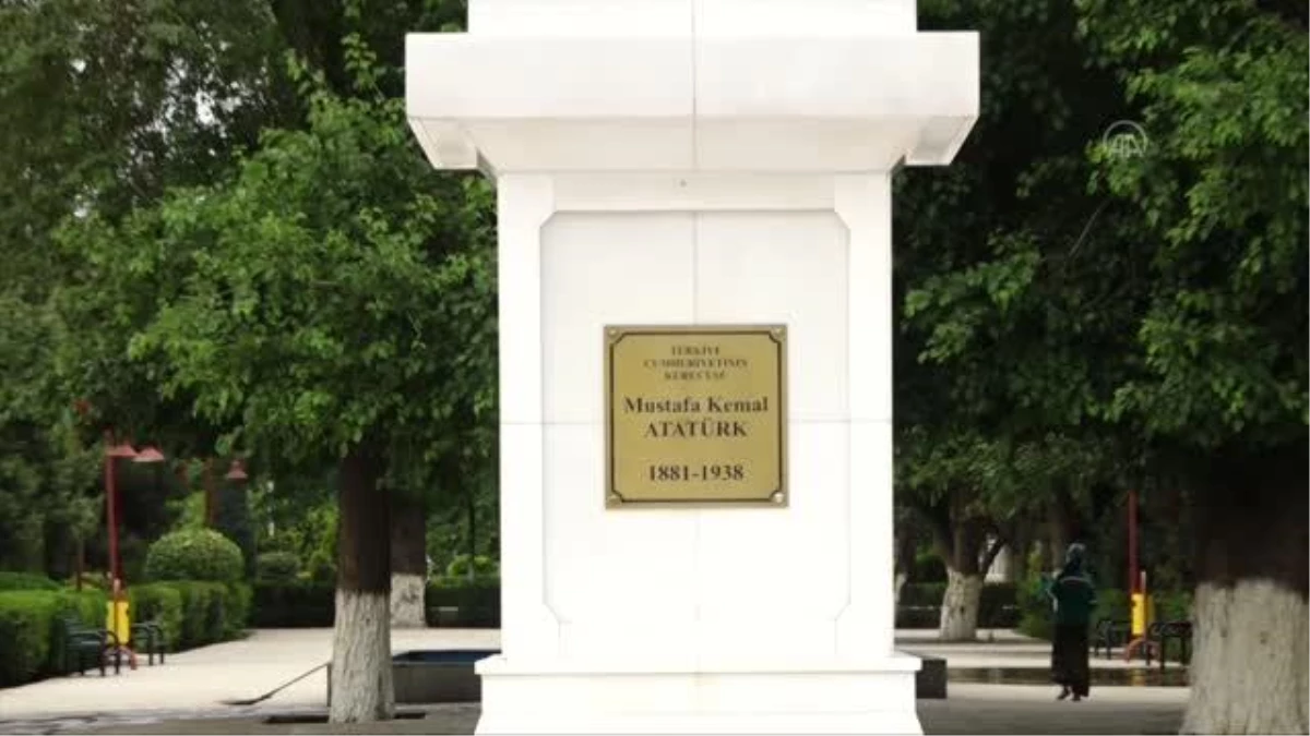 Türkmenistan\'da 19 Mayıs Atatürk\'ü Anma, Gençlik ve Spor Bayramı kutlandı