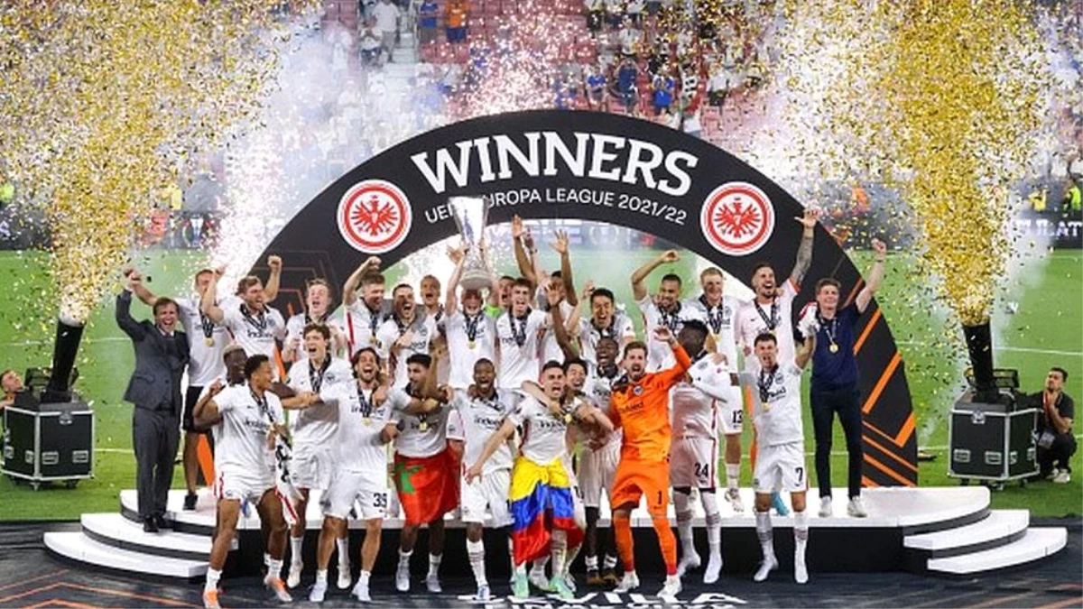 UEFA Avrupa Ligi\'nde şampiyon penaltılarda Rangers\'ı mağlup eden Eintracht Frankfurt oldu