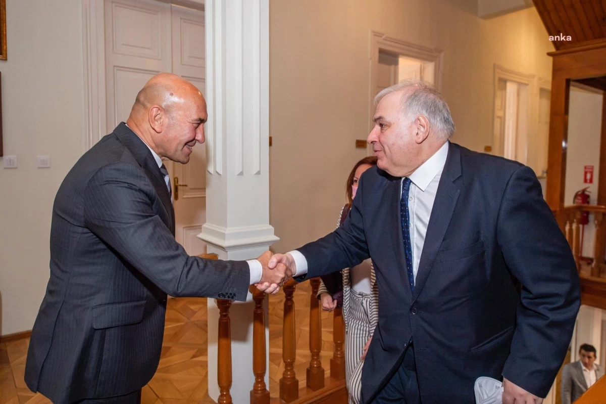 Başkan Soyer'den Komşuya, 'Terra Madre' Daveti