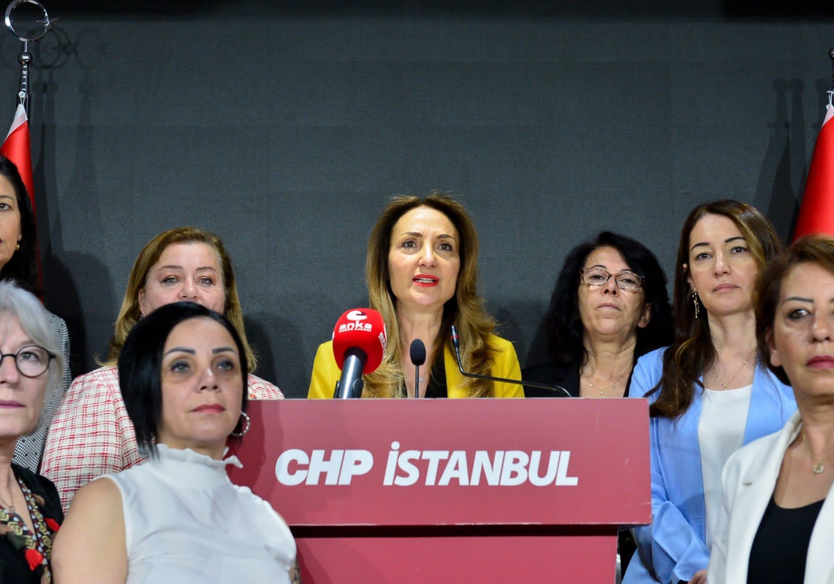 CHP Kadın Kolları Başkanı Nazlıaka\'dan kadınlara "miting" daveti