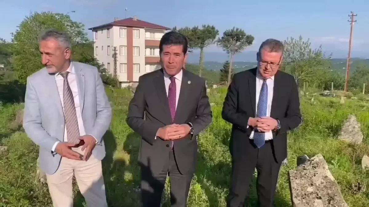 CHP'li Kaya ve Adıgüzel, Ordu'da 'Kimsesiz Trabzonlular Mezarlığı'nı' Ziyaret Etti: 'Şehitlik, Anıt ve Müze Yapılabilir'