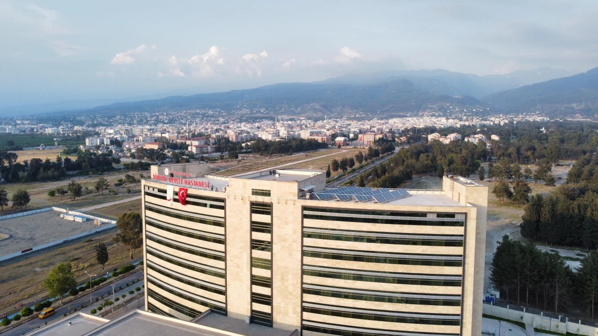 Hatay\'da 250 yataklı Dörtyol Devlet Hastanesi hizmete girdi