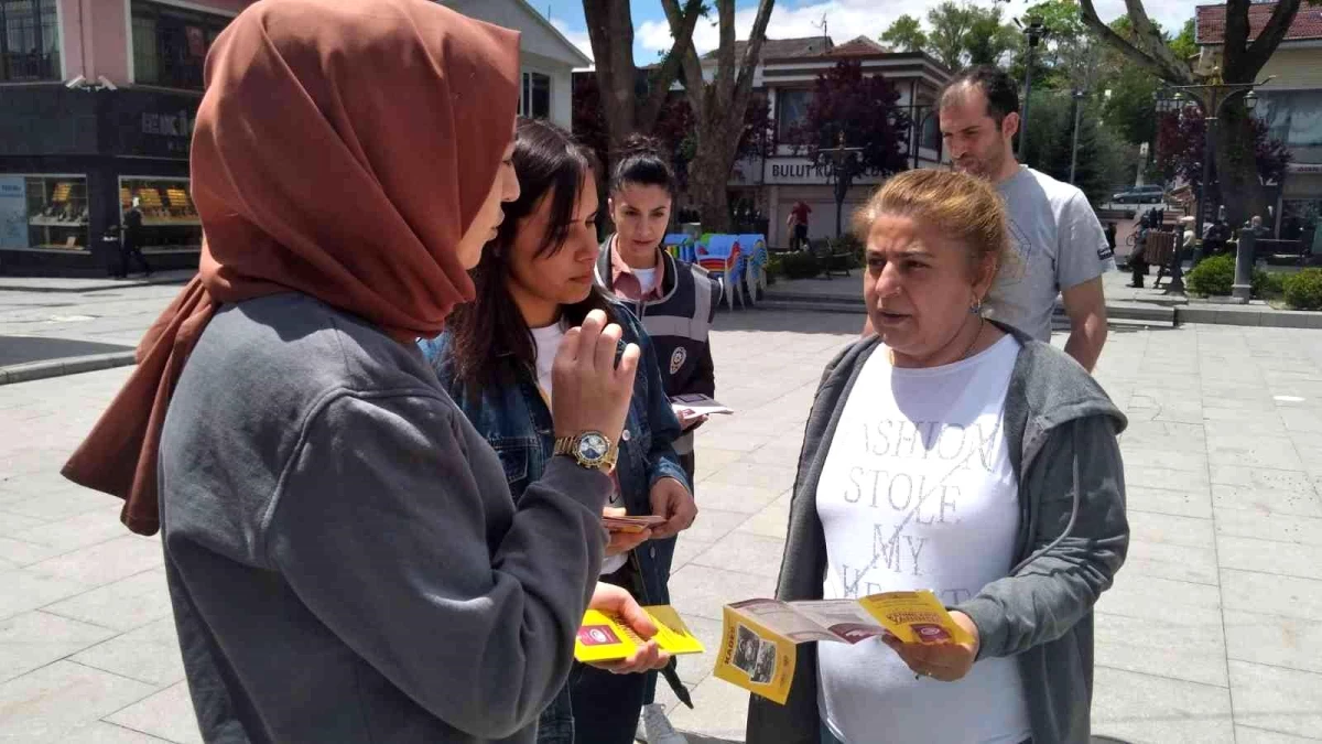 Kırşehir\'de narkotik polisi halkı bilgilendirdi