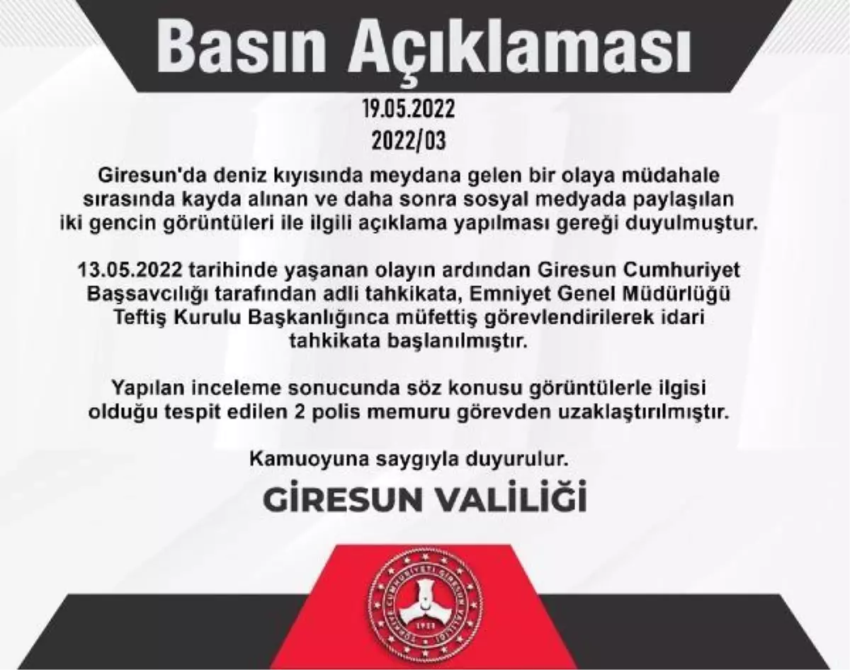 Liseli öğrencileri ifşa eden 2 polise uzaklaştırma