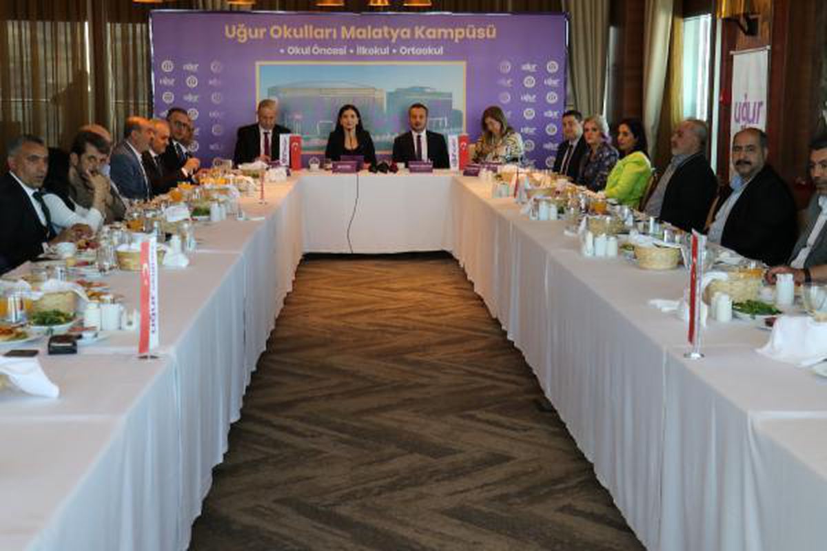 MALATYA'DA UĞUR OKULLARI LANSMAN TOPLANTISI YAPILDI