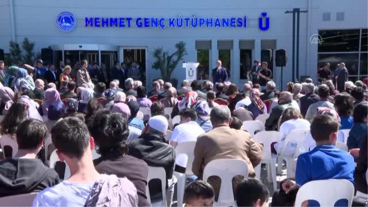 Milli Eğitim Bakanı Özer, Mehmet Genç Kütüphanesi\'nin açılışında konuştu