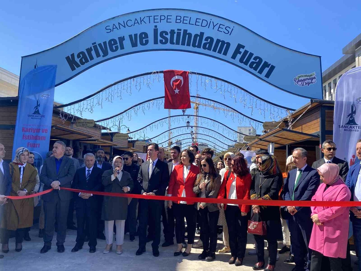 "Sancaktepe Kariyer ve İstihdam Fuarı" başladı