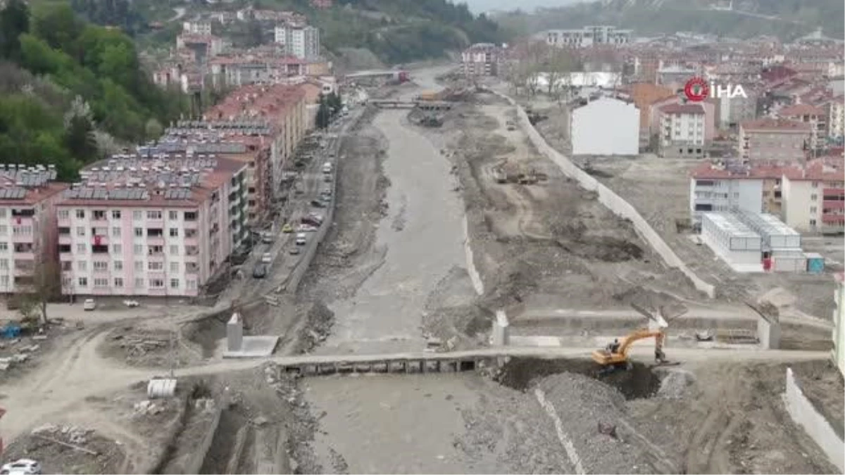 Selin yıktığı Bozkurt\'ta köprüler yeniden inşa ediliyor