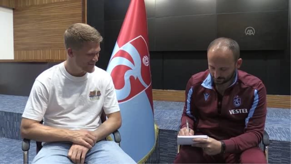 Trabzonspor\'un Danimarkalı oyuncusu Cornelius, şampiyonluğu anlattı (1)