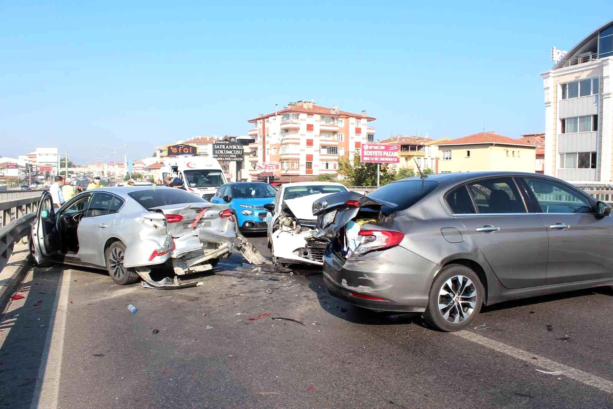 Yalova\'da 2021 yılındaki trafik kazalarında 15 kişi öldü