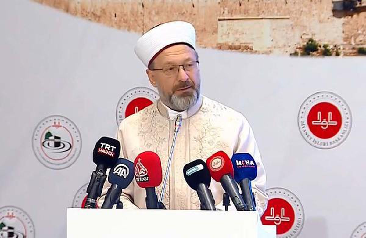 Ali Erbaş: Kudüs\'ün esaretini meşrulaştıracak her söylem insanlık suçudur