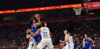Anadolu Efes, üst üste 2'nci kez Euroleague şampiyonu